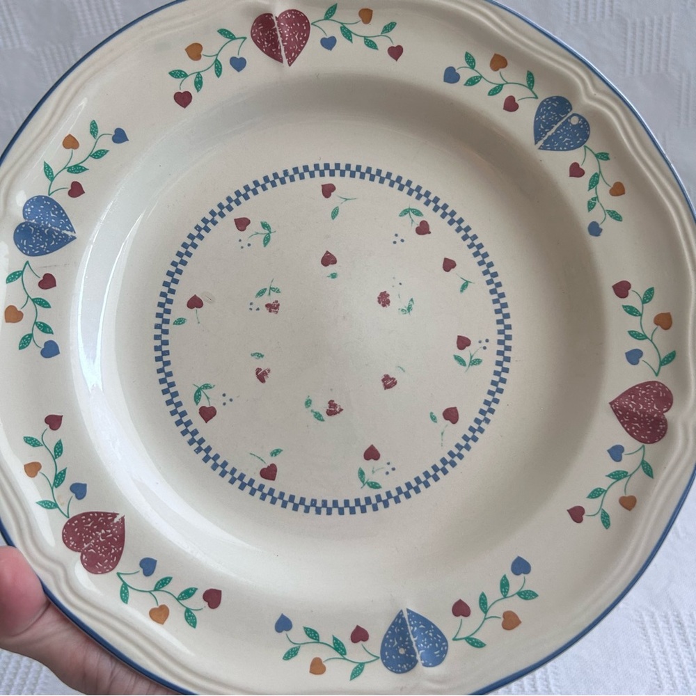 Set of 3 Newcor Legacy Hearts Stoneware Dinner Plates 10.5” Vintage - Picture 5 of 14
